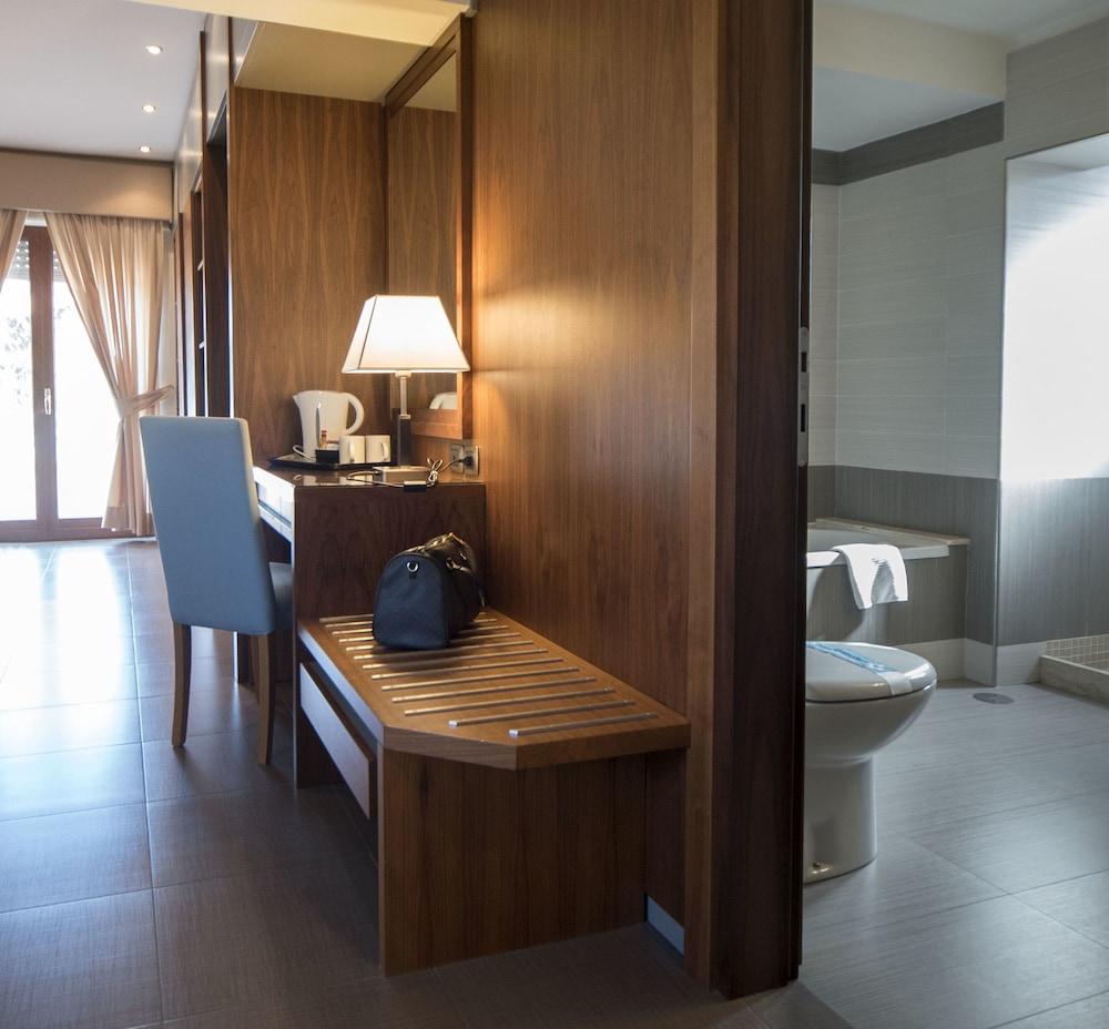 Suites & Residence Hotel ポッツオーリ エクステリア 写真